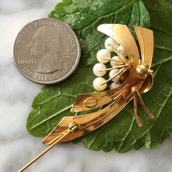 Vintage 12k Gold Filled Pearl Bow Brooch - Picture 4 of 5